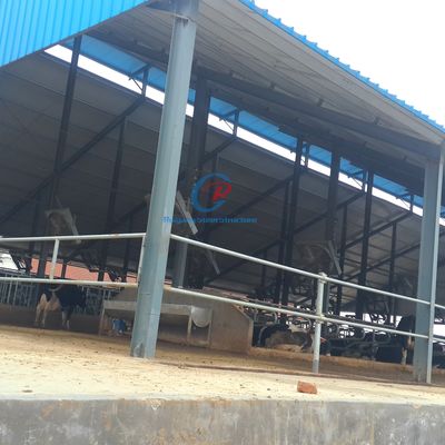 Industri Prefabricated Steel Shed Konstruksi Prefabricated Steel Farm Shed Disesuaikan