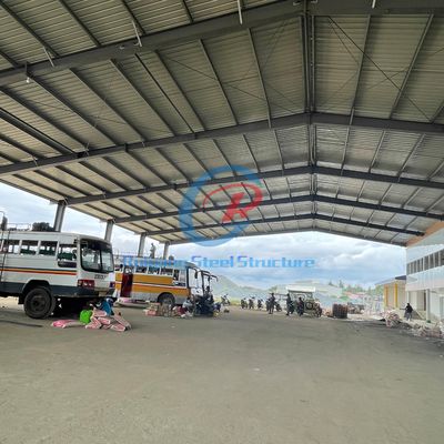 Tutup lapangan basket di luar ruangan, Stadion Struktur Baja Kuat