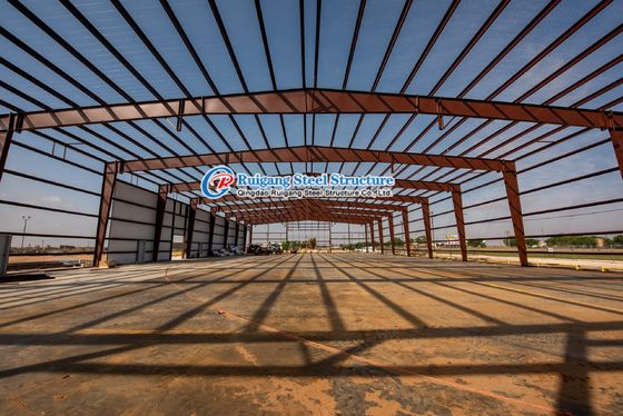 Clear Span Peb Steel Supply Steel Barn Steel Structure Bangunan Cat Lapisan