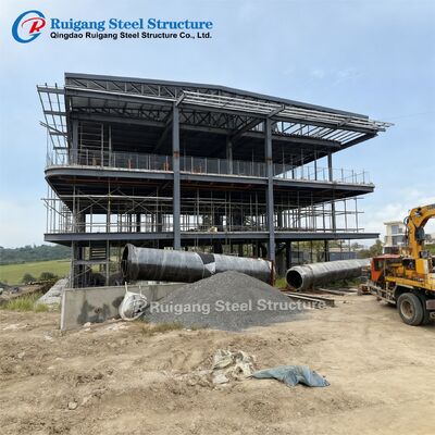 Bangunan Baja Prefabrikasi dengan Beban Angin Hingga 300 km/jam Galvanisasi Hot-dip dan Kelas Baja Q355/Q235